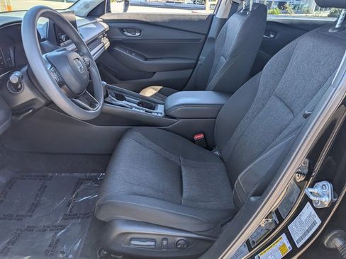 Used 2023 Honda Accord EX image 14
