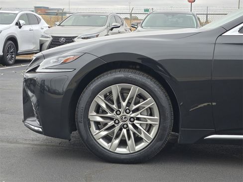 Used 2018 Lexus LS 500 image 8