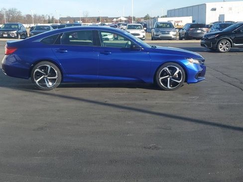 Certified 2022 Honda Accord Sport image 9