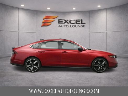 Used 2023 Honda Accord Sport image 7