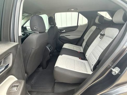 Used 2022 Chevrolet Equinox LT FWD image 14