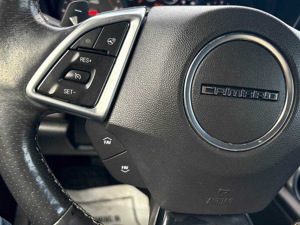 Used 2016 Chevrolet Camaro SS RWD image 17