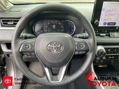 Certified 2023 Toyota RAV4 XLE Premium AWD/4WD image 35