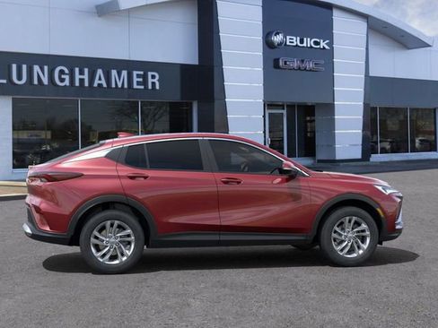 New 2025 Buick Envista Preferred w/ Advanced Safety Package image 5