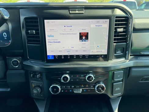 New 2026 Ford F250 Lariat image 28