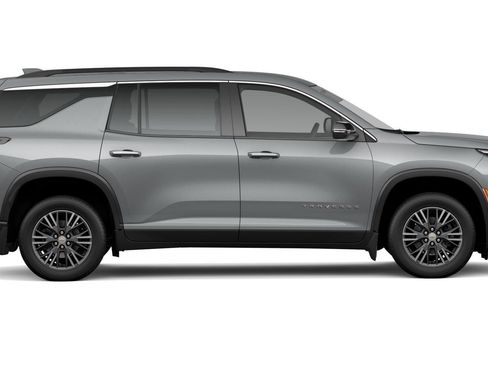 New 2026 Chevrolet Traverse LT w/ Driver Confidence Package image 32