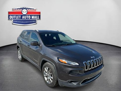 Used 2018 Jeep Cherokee Limited image 1