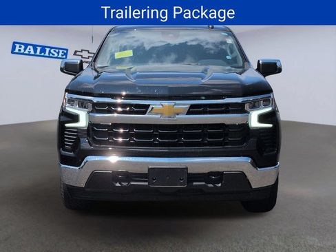 Used 2025 Chevrolet Silverado 1500 LT w/ Protection Package AWD/4WD image 9