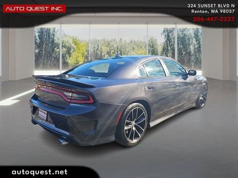 Used 2015 Dodge Charger R/T Scat Pack w/ Beats Audio Group image 5