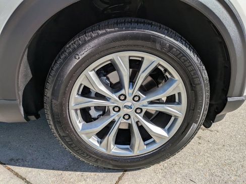 Certified 2020 Ford Explorer Limited image 11