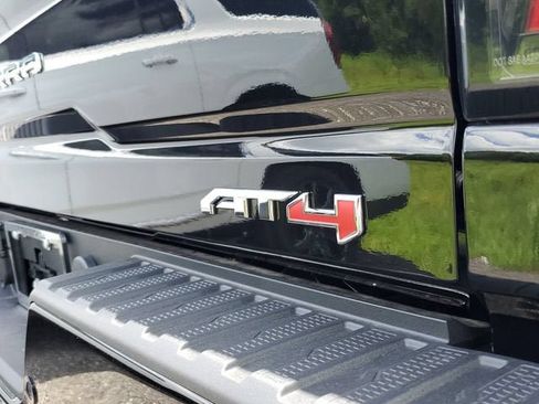New 2026 GMC Sierra 3500 AT4 w/ AT4 Premium Plus Package AWD/4WD image 9