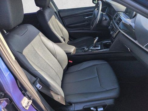 Used 2018 BMW 320i Sedan image 20