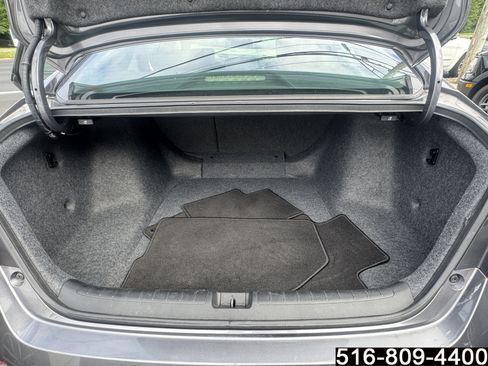 Used 2018 Honda Accord Sport image 32