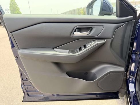 New 2026 Nissan Rogue SV AWD/4WD image 14