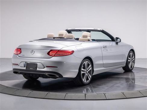 Used 2019 Mercedes-Benz C 300 Cabriolet image 4