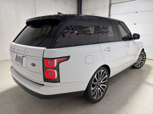 Used 2018 Land Rover Range Rover Supercharged image 4