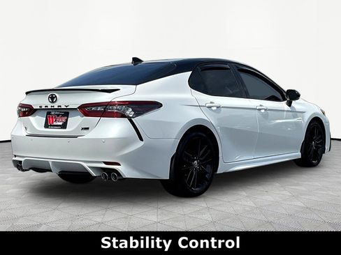 Used 2022 Toyota Camry XSE w/ Navigation Package FWD image 6