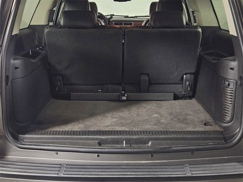 Used 2012 Chevrolet Suburban LT w/ Texas Edition image 8