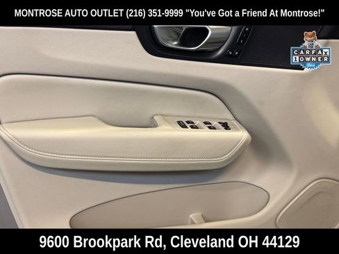 Used 2023 Volvo XC60 B5 Plus w/ Climate Package image 12