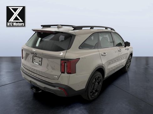 Used 2025 Kia Sorento SX Prestige w/ Olive Brown Leather Package AWD/4WD image 6