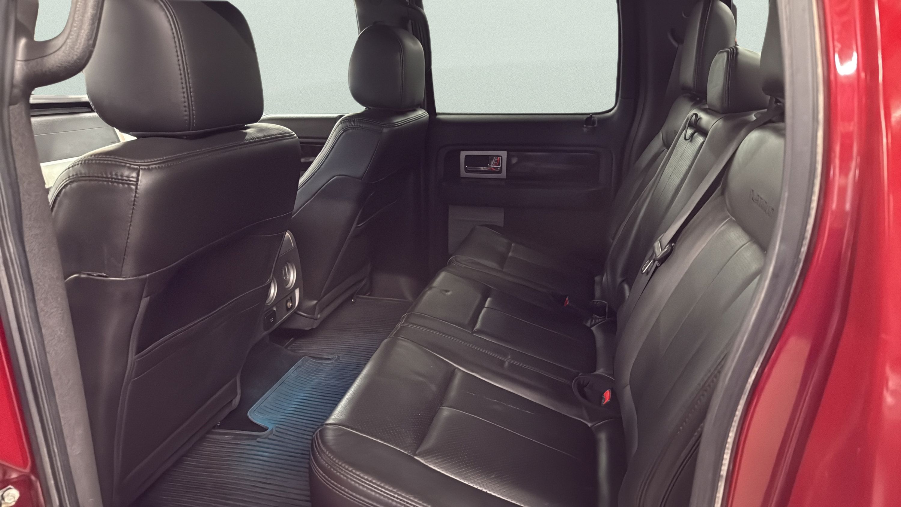 Used 2013 Ford F150 Platinum AWD/4WD image 19