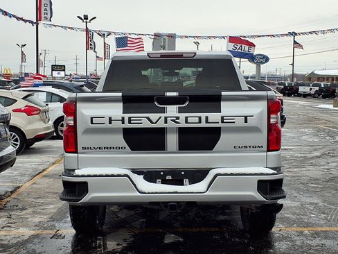 Used 2021 Chevrolet Silverado 1500 Custom w/ Rally Edition image 19
