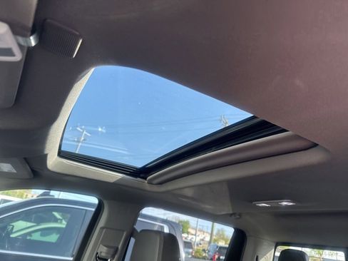 Used 2025 GMC Sierra 1500 Denali image 5