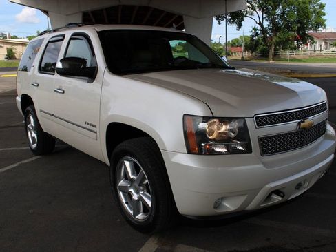 Used 2013 Chevrolet Tahoe LTZ AWD/4WD image 6