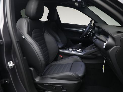 New 2026 Alfa Romeo Stelvio Sprint AWD/4WD image 16
