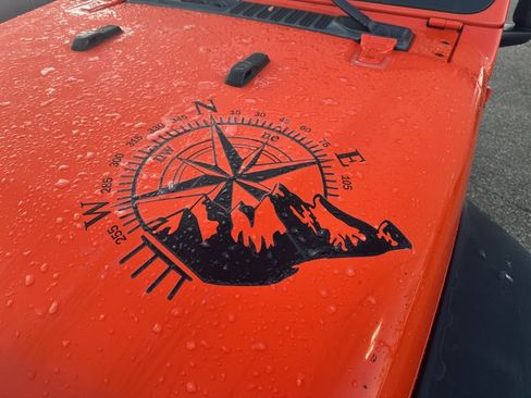 Used 2018 Jeep Wrangler Sport S image 2