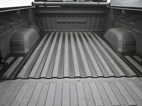 Used 2020 GMC Sierra 1500 Denali w/ Denali Ultimate Package AWD/4WD image 11