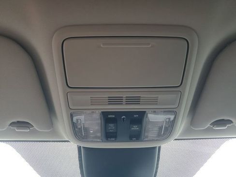 New 2026 Honda Odyssey Touring image 25