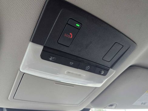 Used 2023 Nissan Pathfinder SL image 33