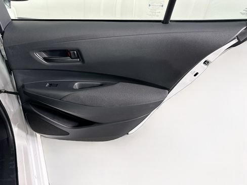 Used 2023 Toyota Corolla LE FWD image 29