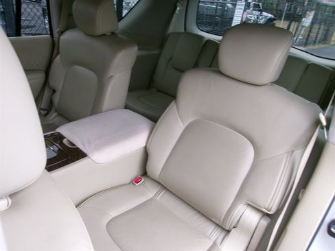 Used 2016 INFINITI QX80 2WD image 29