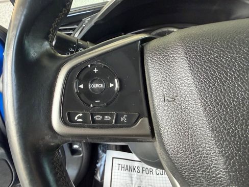 Used 2018 Honda Civic Sport image 8
