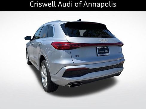 Certified 2025 Audi Q5 Premium w/ Convenience Package AWD/4WD image 5