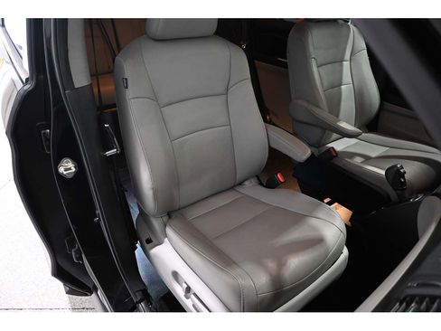 Used 2017 Honda Pilot EX-L image 16