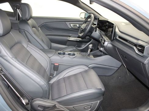 New 2025 Ford Mustang Premium image 23