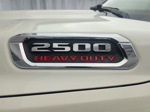 Used 2019 RAM 2500 Laramie image 33