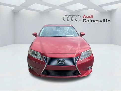 Used 2015 Lexus ES 300h w/ Navigation System Package FWD image 11