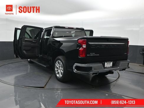Used 2022 Chevrolet Silverado 1500 LTZ w/ Z71 Off-Road Package AWD/4WD image 59