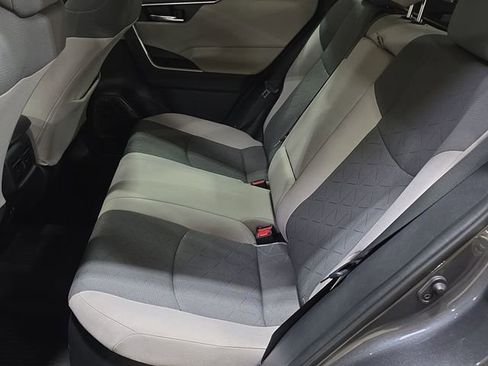 Used 2020 Toyota RAV4 XLE image 20