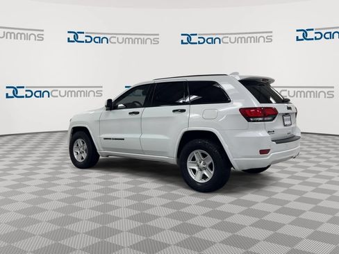 Used 2019 Jeep Grand Cherokee Altitude AWD/4WD image 6
