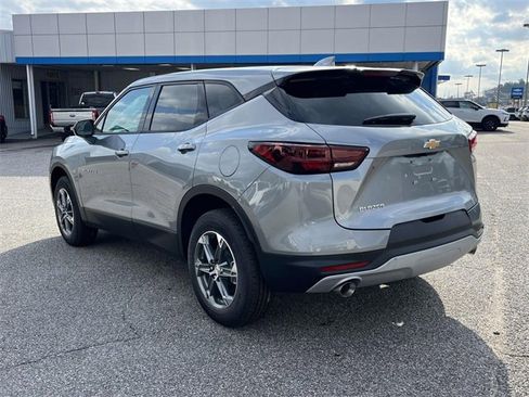 New 2026 Chevrolet Blazer LT image 3