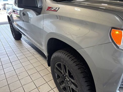 Used 2025 Chevrolet Silverado 1500 LT Trail Boss w/ Protection Package AWD/4WD image 24