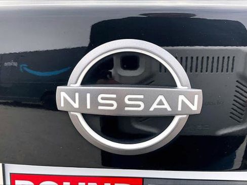 Certified 2024 Nissan Sentra SV image 29