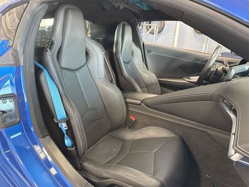 Used 2023 Chevrolet Corvette Stingray Coupe w/ Z51 Performance Package image 14