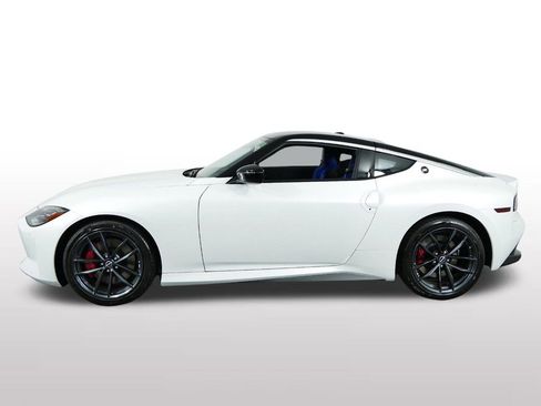New 2024 Nissan Z Performance w/ Floor Mat Package image 6