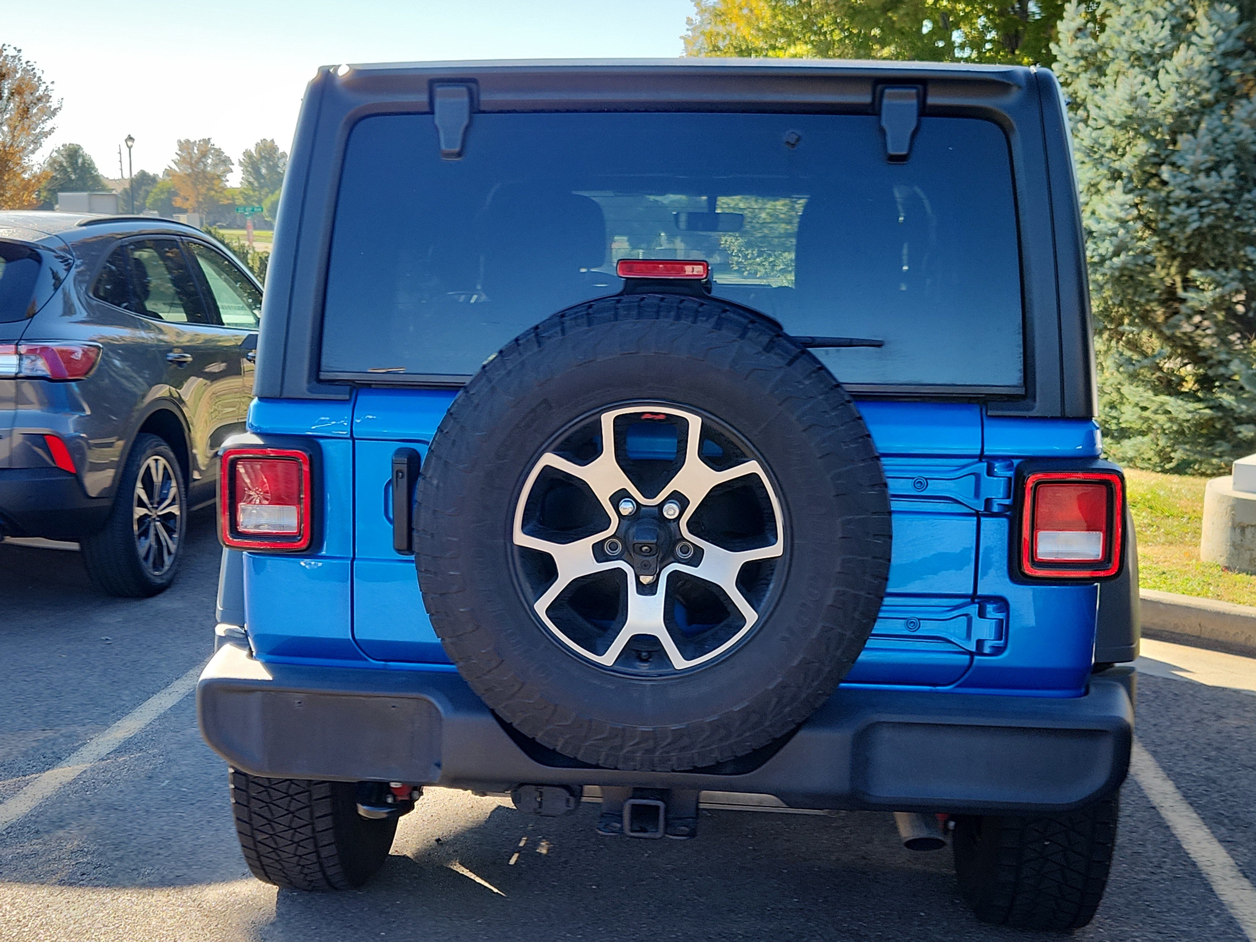 Used 2023 Jeep Wrangler Unlimited Sport AWD/4WD image 9